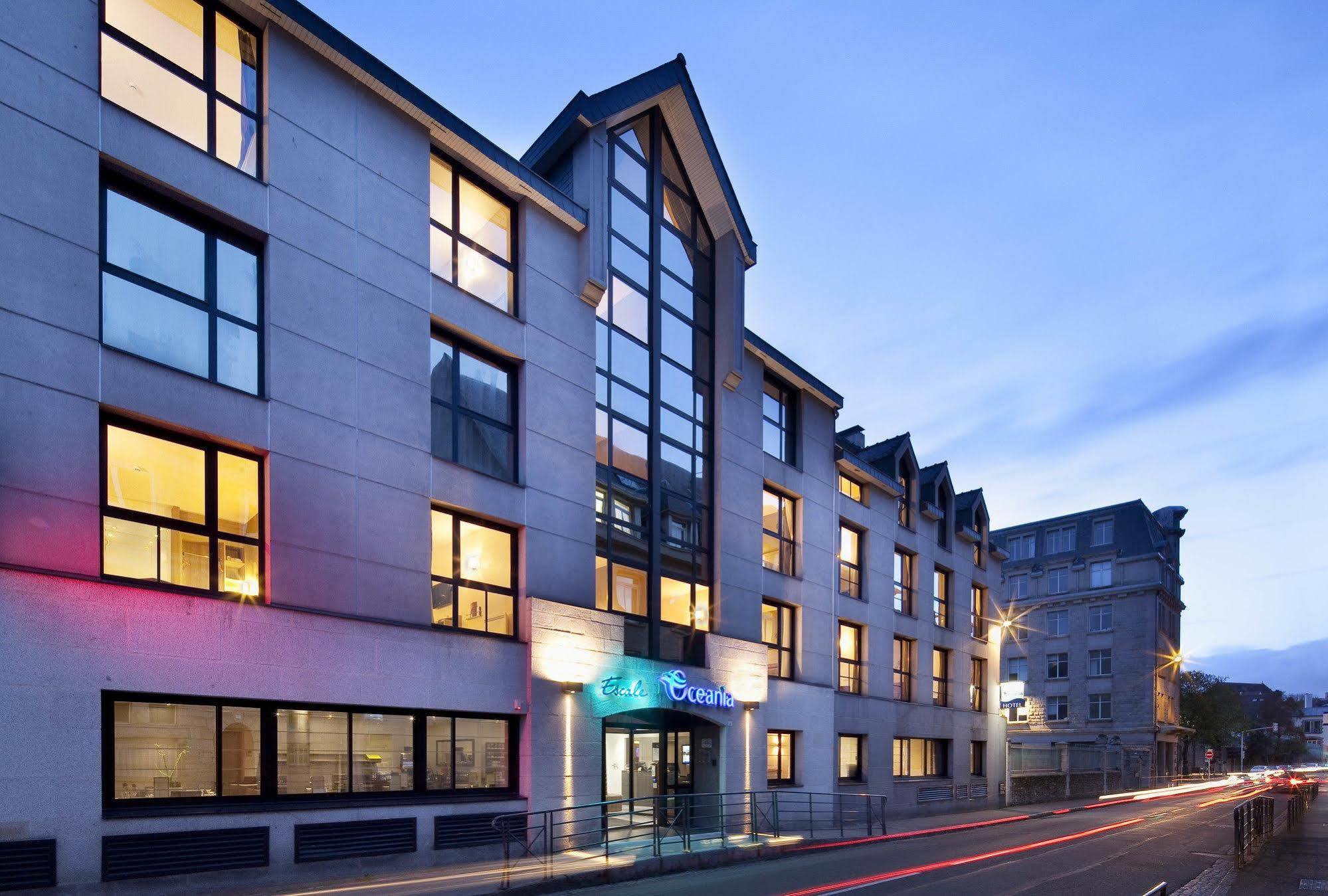 Escale Oceania Quimper Centre Hotel ภายนอก รูปภาพ